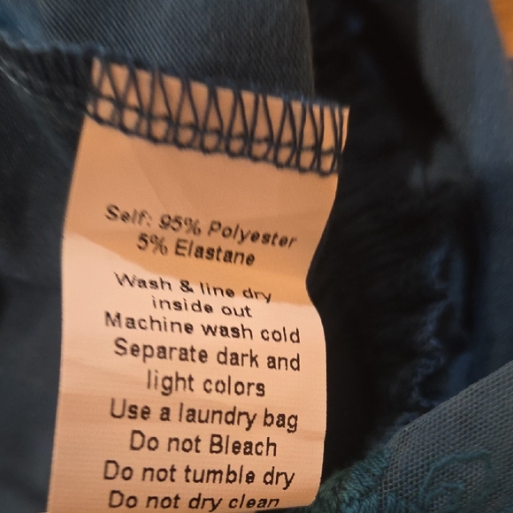 New Joyfolie Blue Ruffled Kids Casual/Formal Dress-Pens. - Picture 7 of 7